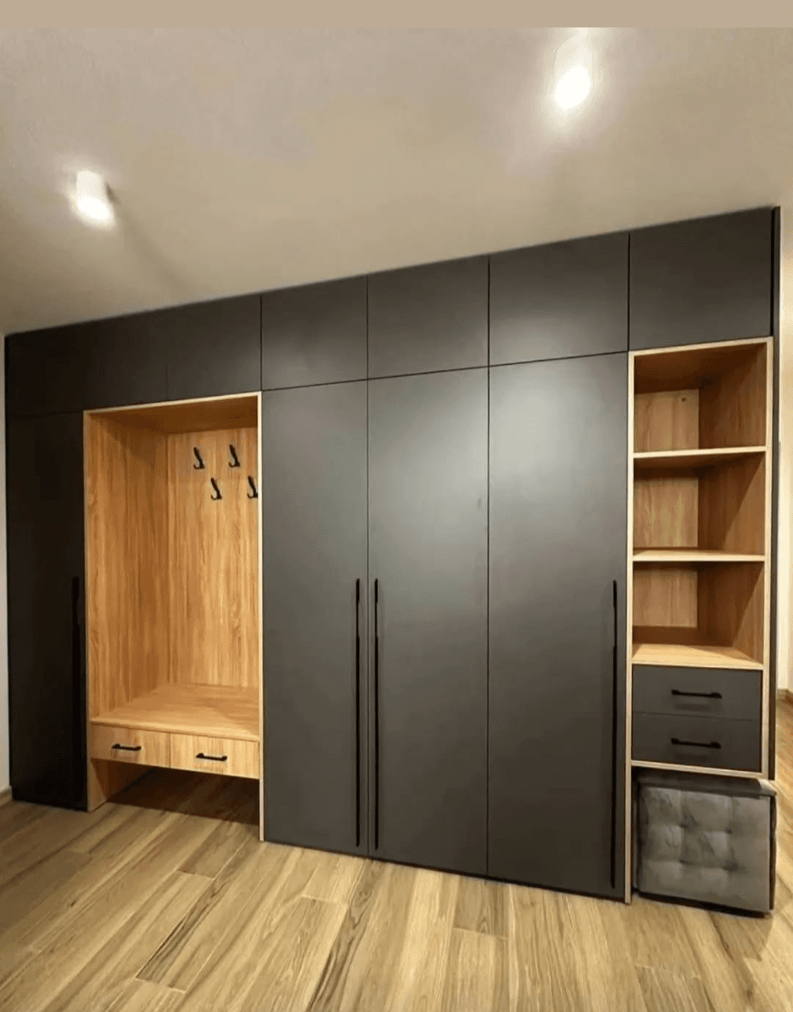 Modern Closet System